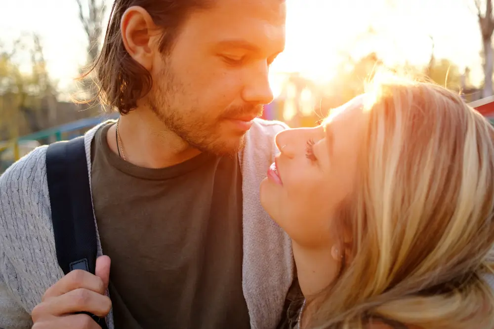 psychology of men in love