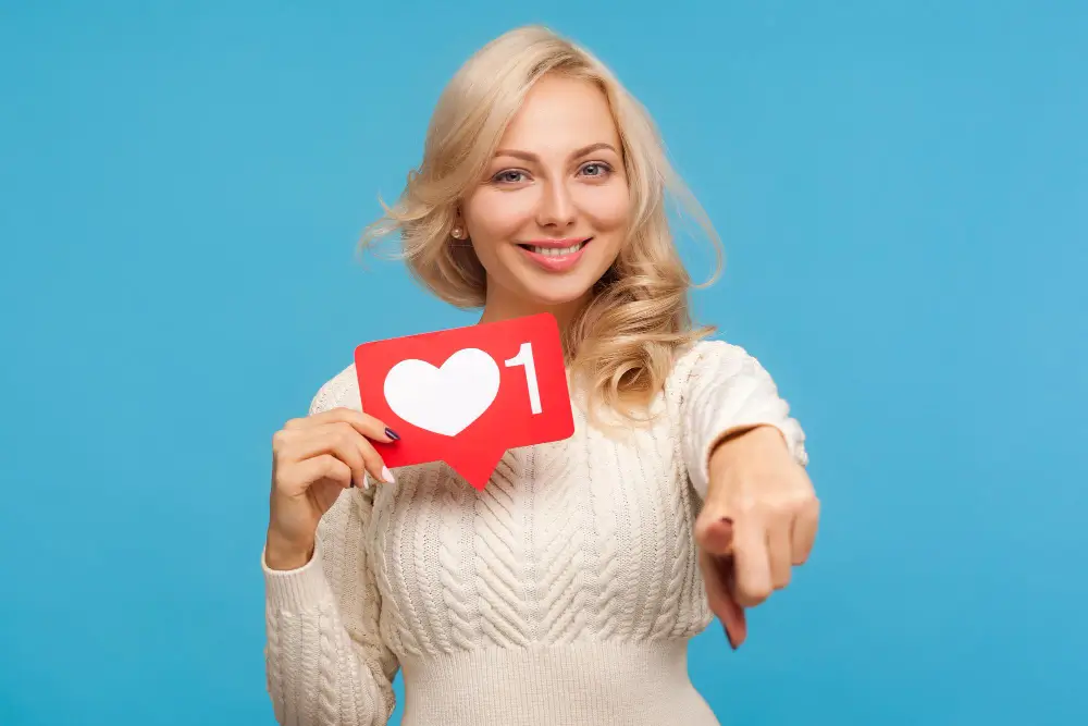 how women show interest